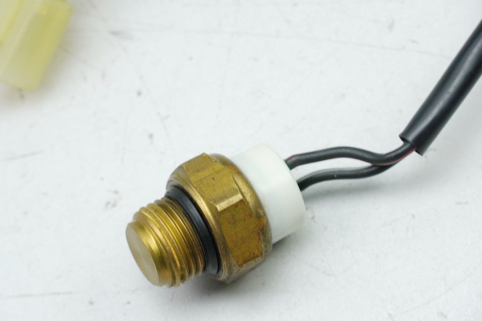 SUZUKI RF 900 GT73B Termocontacto ventilador radiador 17680-48E00-000