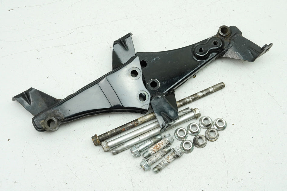 KAWASAKI NINJA 250 R EX250K Halterung Motor Schrauben Achse Halteplatte