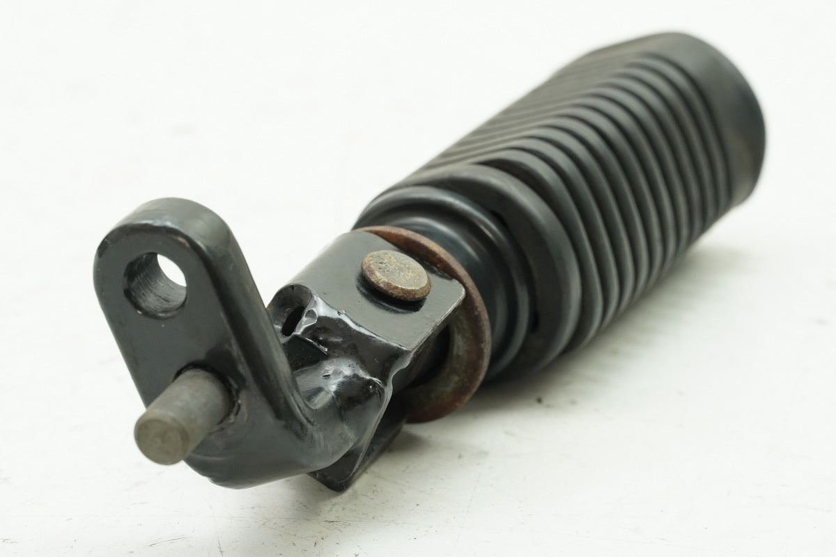 HONDA CB 450 N PC14 Estribera derecha del conductor Soporte de estribera