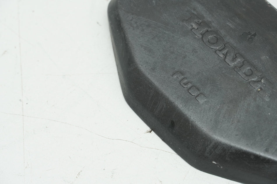 HONDA CX 500 C PC01 Tapa de la caja de fusibles (para la carcasa)