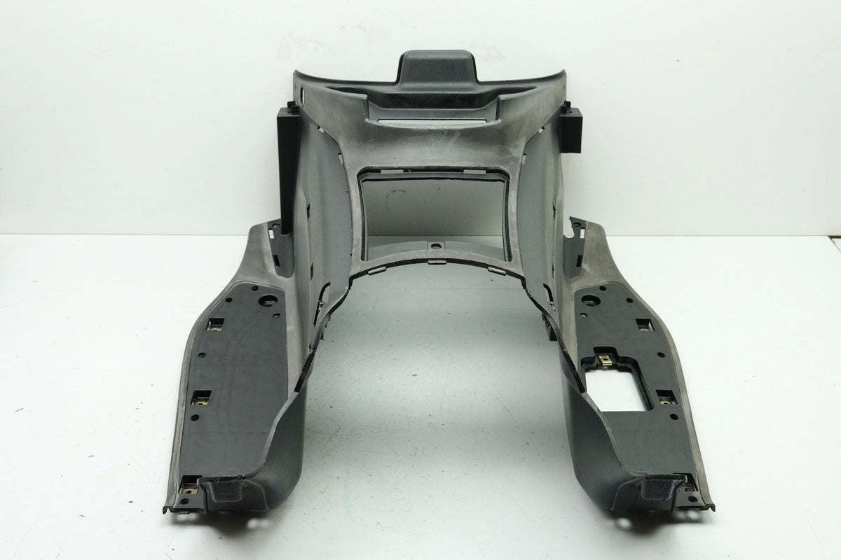 KYMCO XCiting 500 i RFBT70040 Carenado, reposapiés, estribera, tapa de túnel