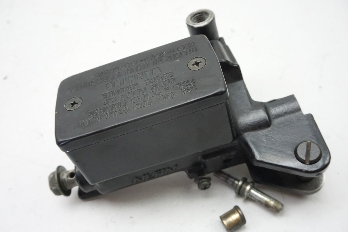 Suzuki GSX 1400 WVBN Kupplungszylinder Druckgeber Kupplungspumpe