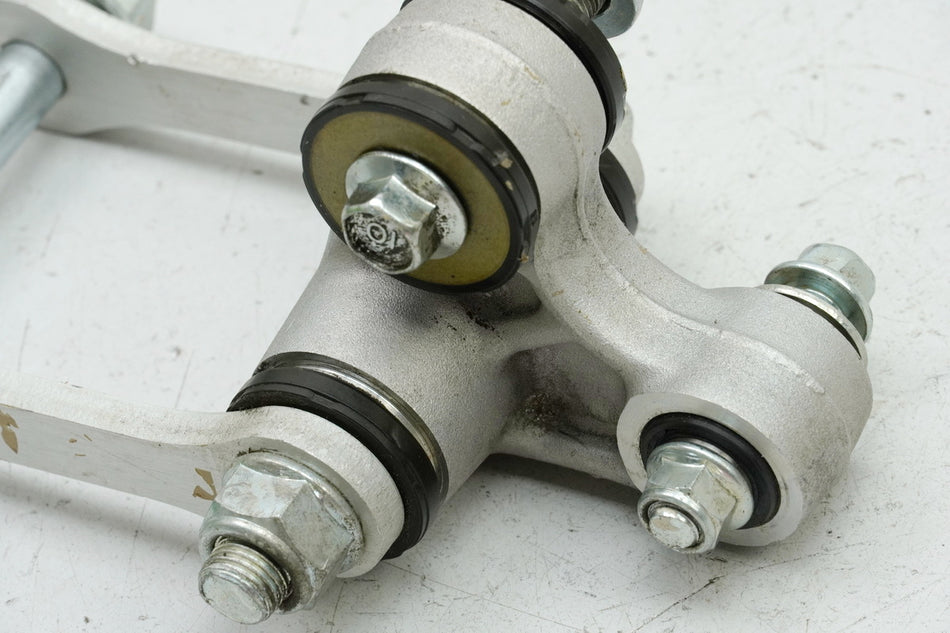 HYOSUNG GT 650 R N S Bieleta suspensión amortiguador bieleta solo 10.000 km 04-07