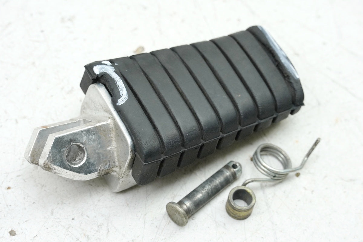 YAMAHA XV 750 4PW VIRAGO Footrest Rider left front