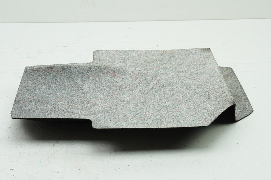 KYMCO XCiting 500 i RFBT70040 Cubierta del hueco del casco Alfombrilla Tapa Guantera