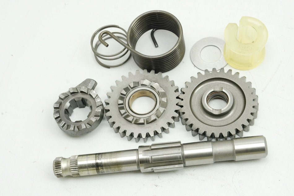 SUZUKI RG 125 NF12B GAMMA Kick Starter Shaft Gear Spring Drive Kick Starter (Engine)
