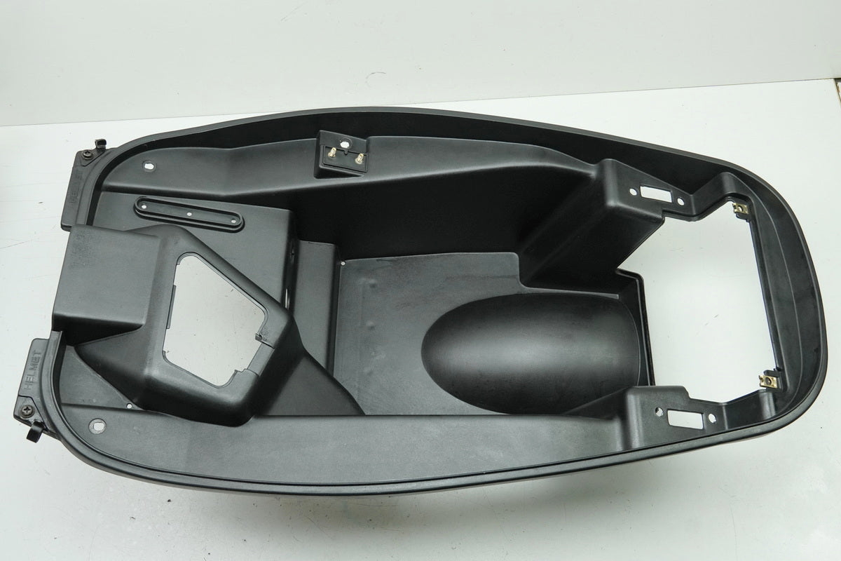 KYMCO XCiting 500 i RFBT70040 Compartimento para casco, guantera, guardabarros, carenado