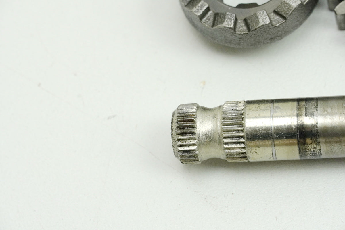 SUZUKI RG 125 NF12B GAMMA Kick Starter Shaft Gear Spring Drive Kick Starter (Engine)