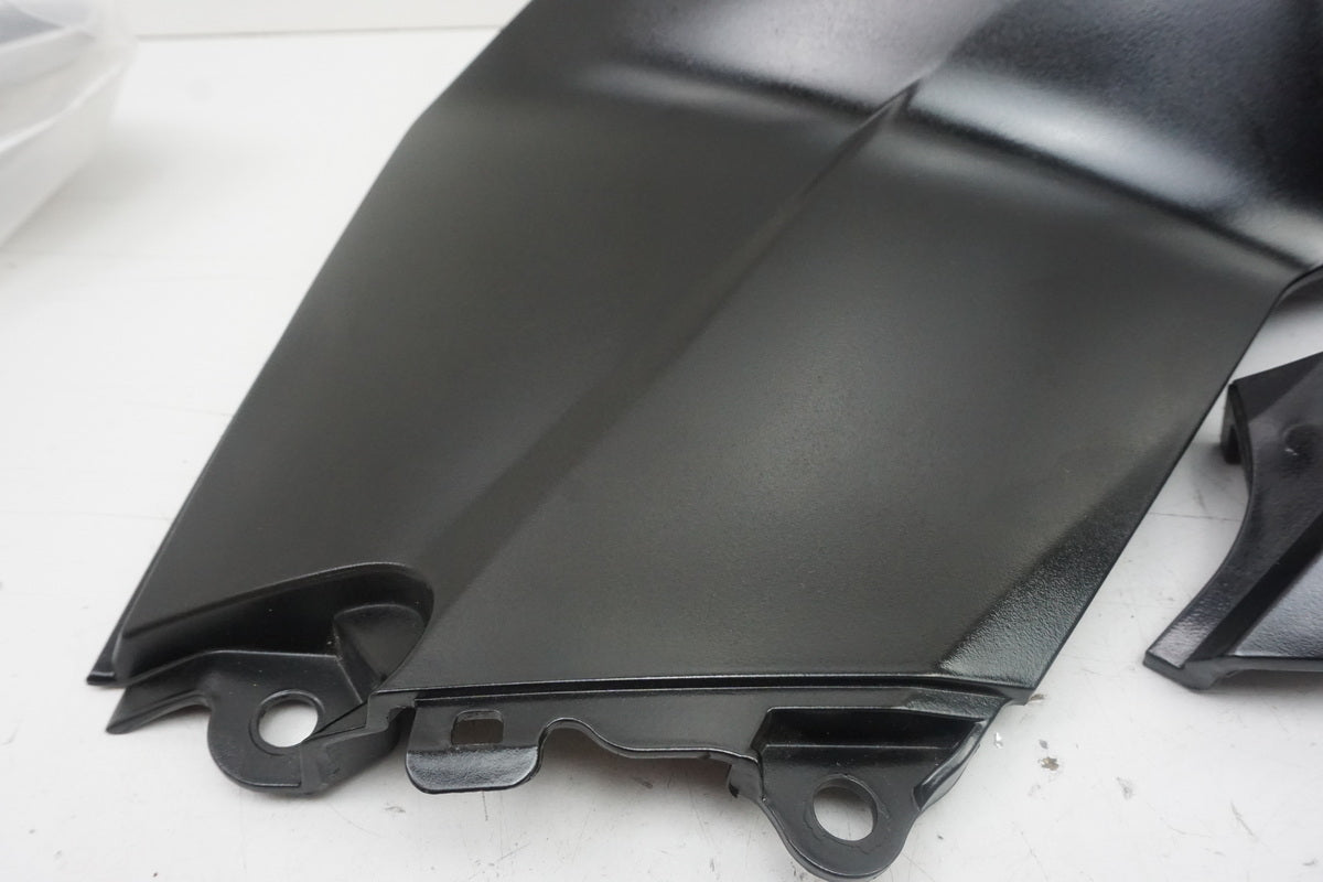 KTM DUKE 125 A3 Fairing Tank Left & Right Tank Cover Side Panel