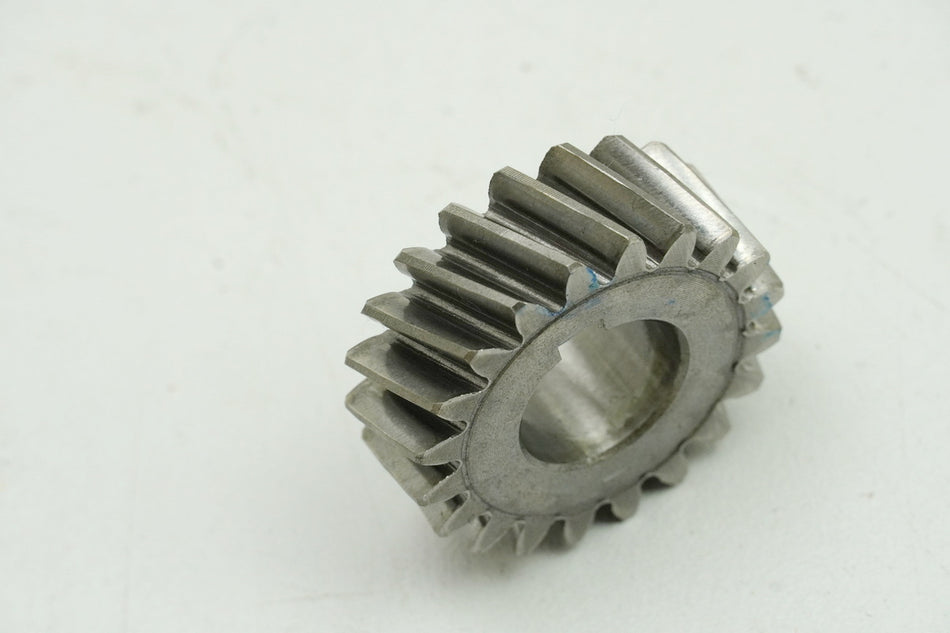 SUZUKI RG 125 NF12B GAMMA Primary Gear (for engine)