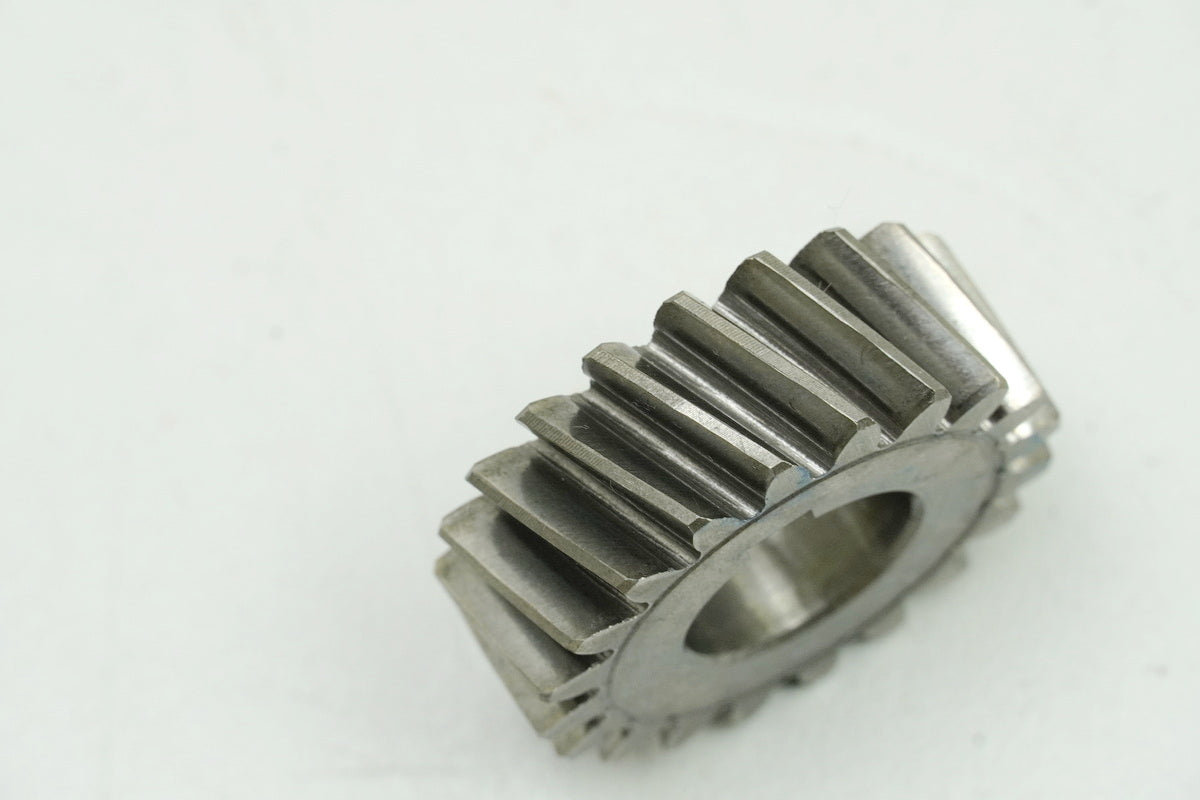 SUZUKI RG 125 NF12B GAMMA Primary Gear (for engine)