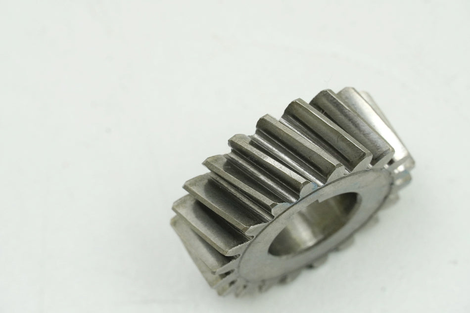SUZUKI RG 125 NF12B GAMMA Primary Gear (for engine)
