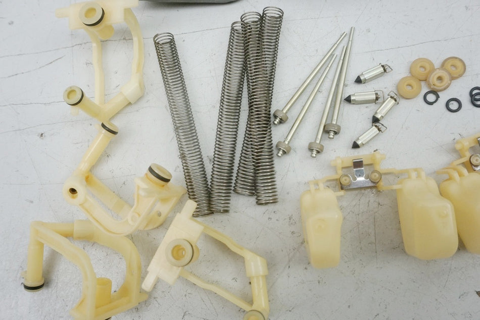 SUZUKI GSX 600 F GN72B Vergaser ultraschallgereinigt Carburetor