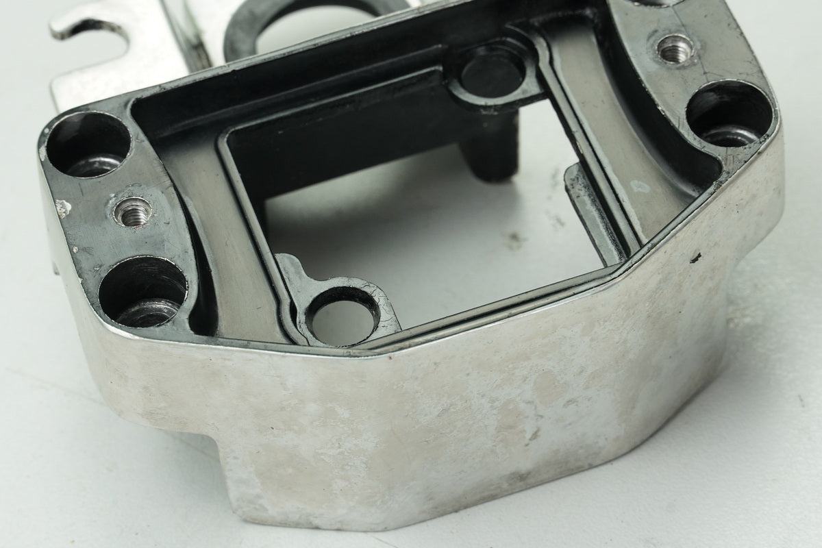 HONDA GL 500 PC02 SILVER WING Upper Handlebar Mount Riser Fuses Housing
