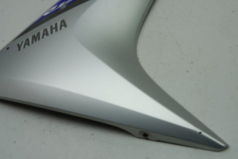 YAMAHA YZF-R 125 RE06 11 29 Carenado lateral derecho Cubierta lateral Tapa 08-18