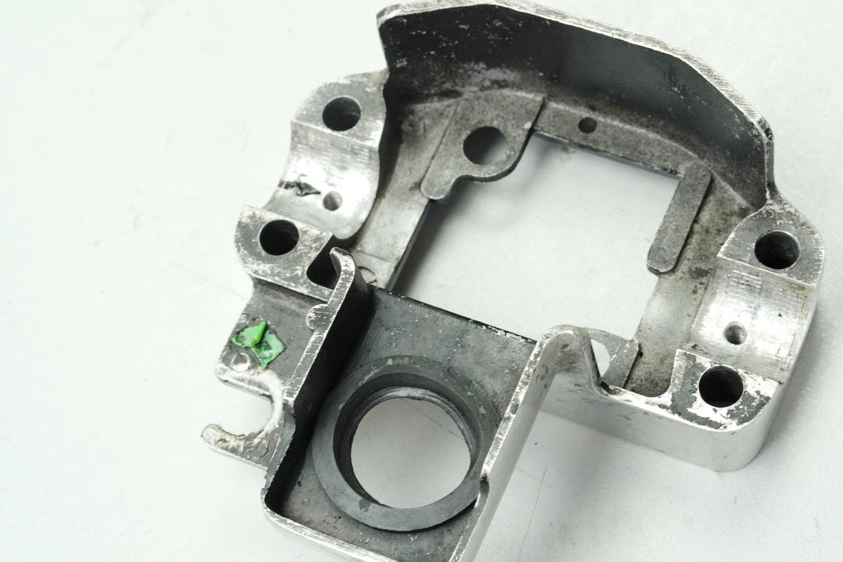 HONDA GL 500 PC02 SILVER WING Upper Handlebar Mount Riser Fuses Housing