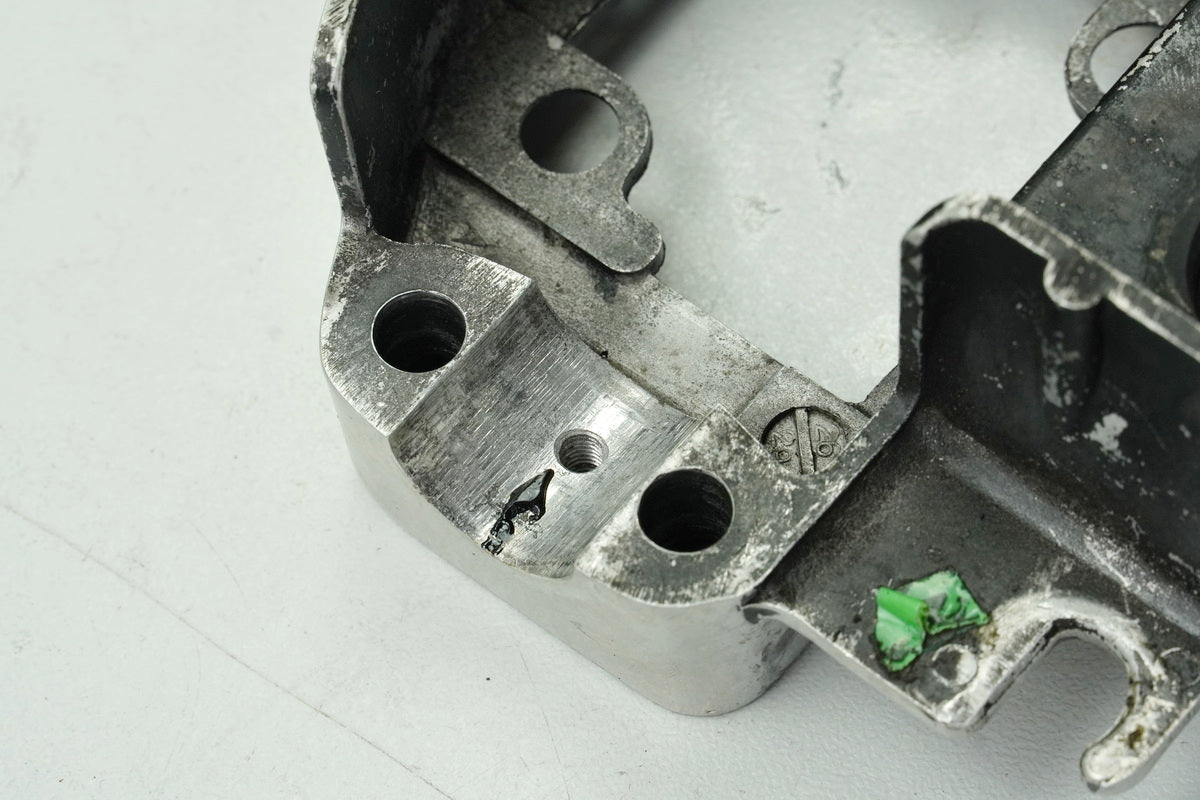 HONDA GL 500 PC02 SILVER WING Upper Handlebar Mount Riser Fuses Housing