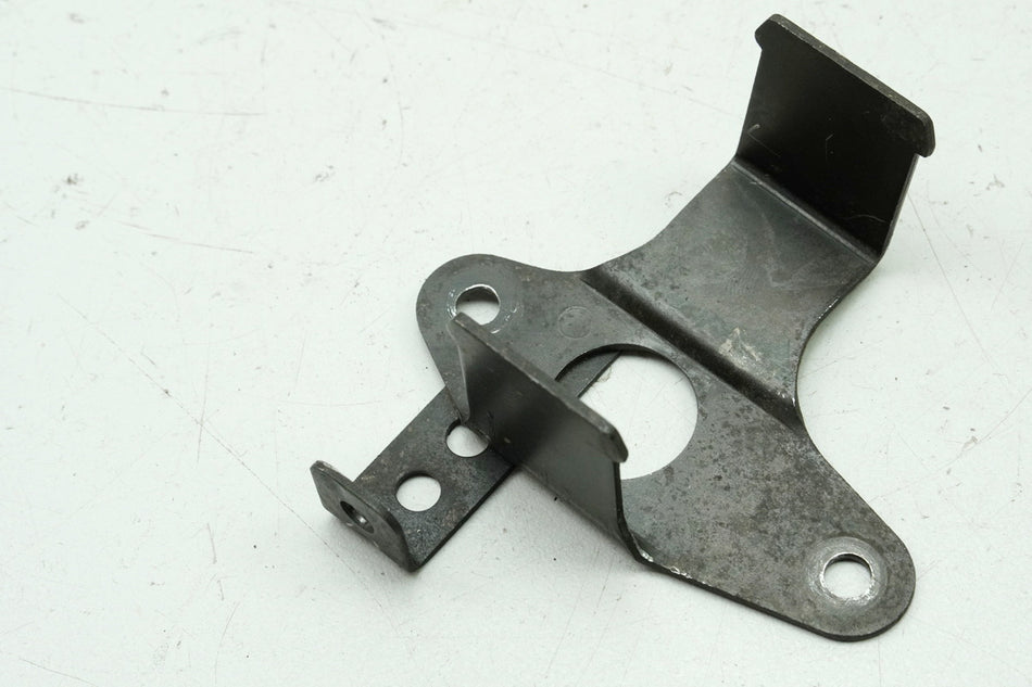 KAWASAKI ZX-7R ZX750P N Halterung Benzinpumpe Bügel Halteplatte Träger 96-03