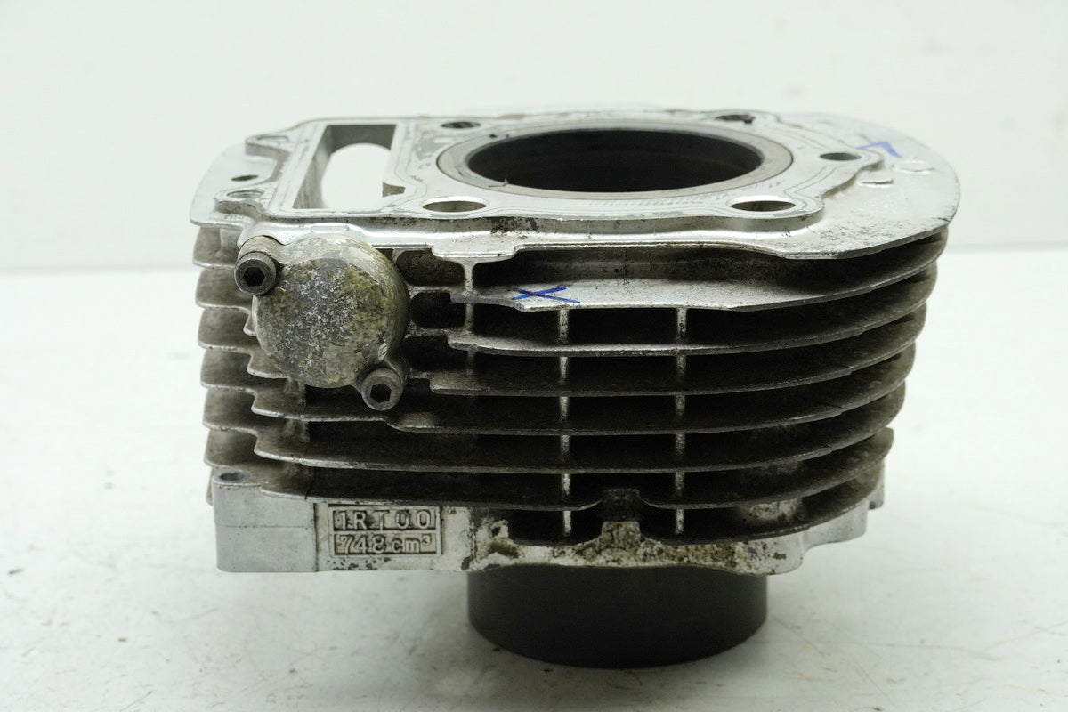 YAMAHA XV 750 4PW VIRAGO Front cylinder (for engine)