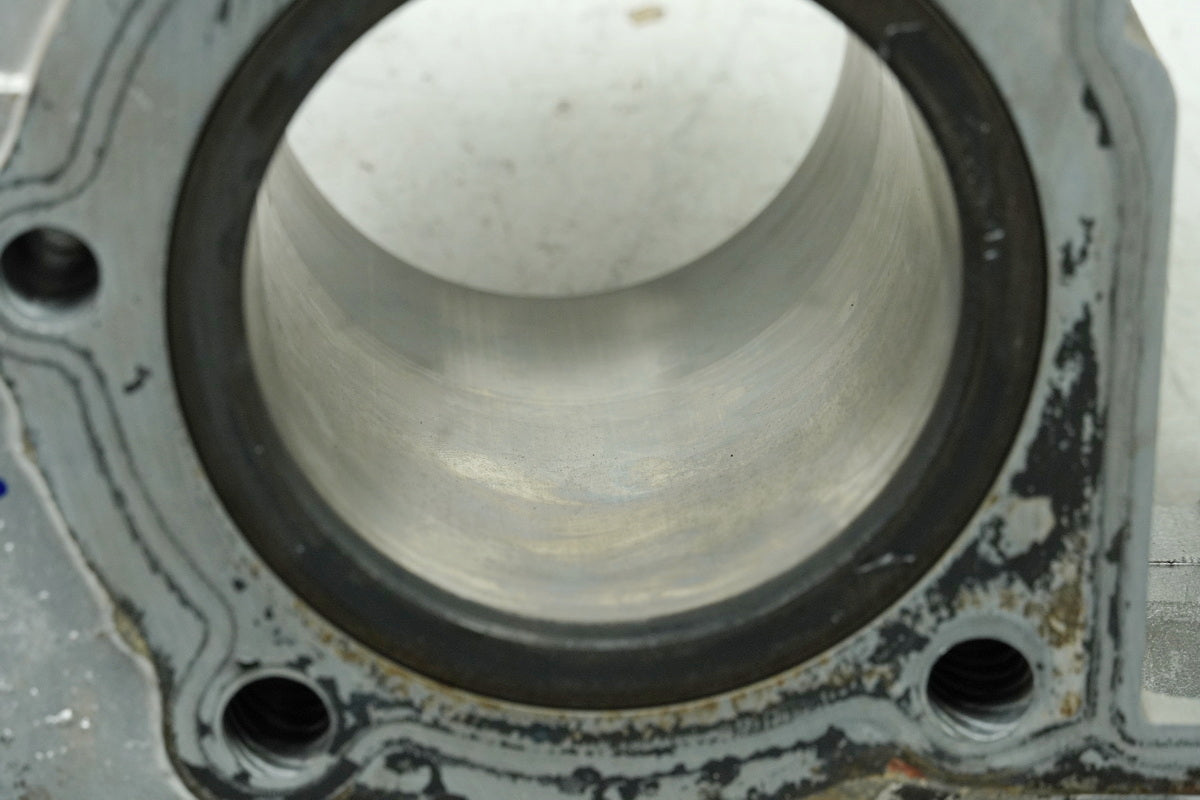 YAMAHA XV 750 4PW VIRAGO Front cylinder (for engine)