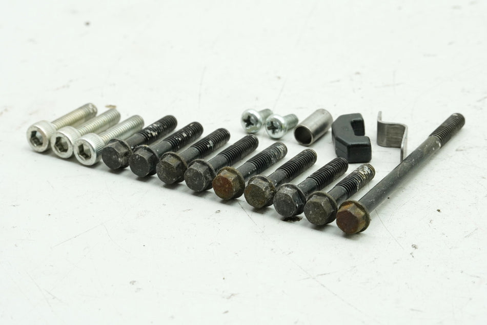 KAWASAKI NINJA 250 R EX250K Schrauben für Limadeckel Motordeckel Stator