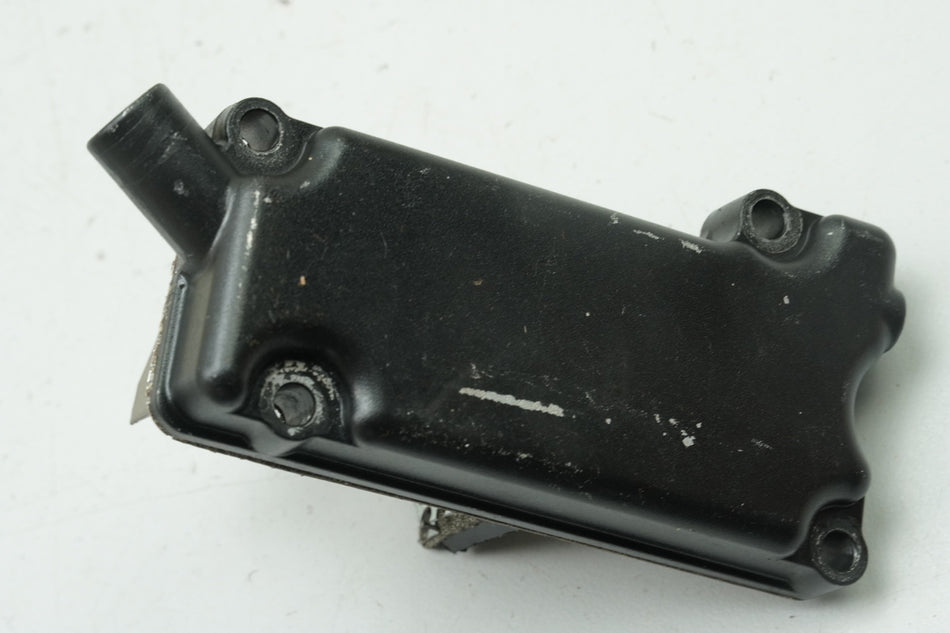 KAWASAKI ZRX 1100 ZRT10C Motordeckel Gehäuse Entlüftung Cover Motor 14070-1086