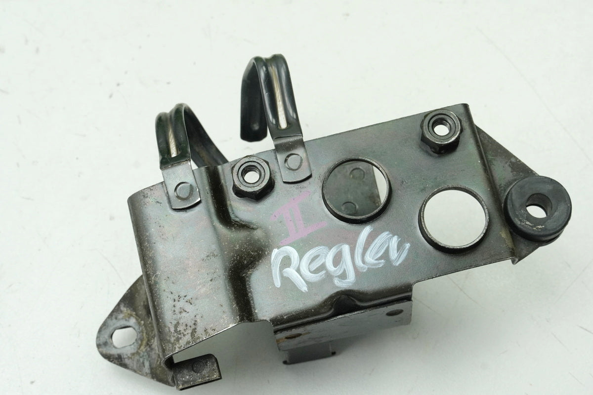 HONDA GL 500 PC02 SILVER WING Bracket II Voltage Regulator Holding Plate Regulator Carrier