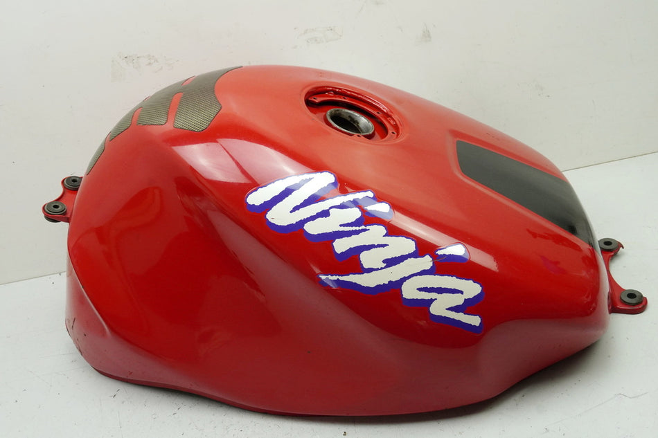 KAWASAKI ZX-7R ZX750P N Tank Kraftstofftank Benzintank Fuel rot Sprittank 96-03