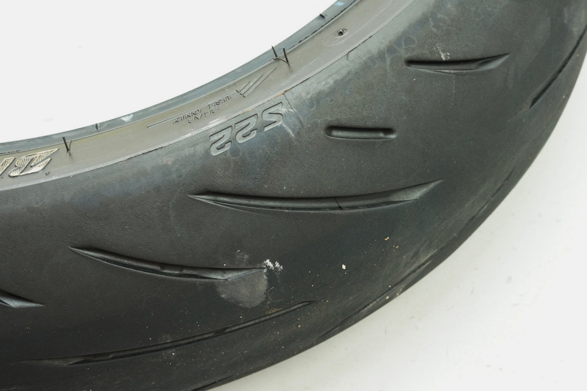 Bridgestone Battlax Hypersport S22R 160/ 60 ZR 17 (69W) Neumático trasero