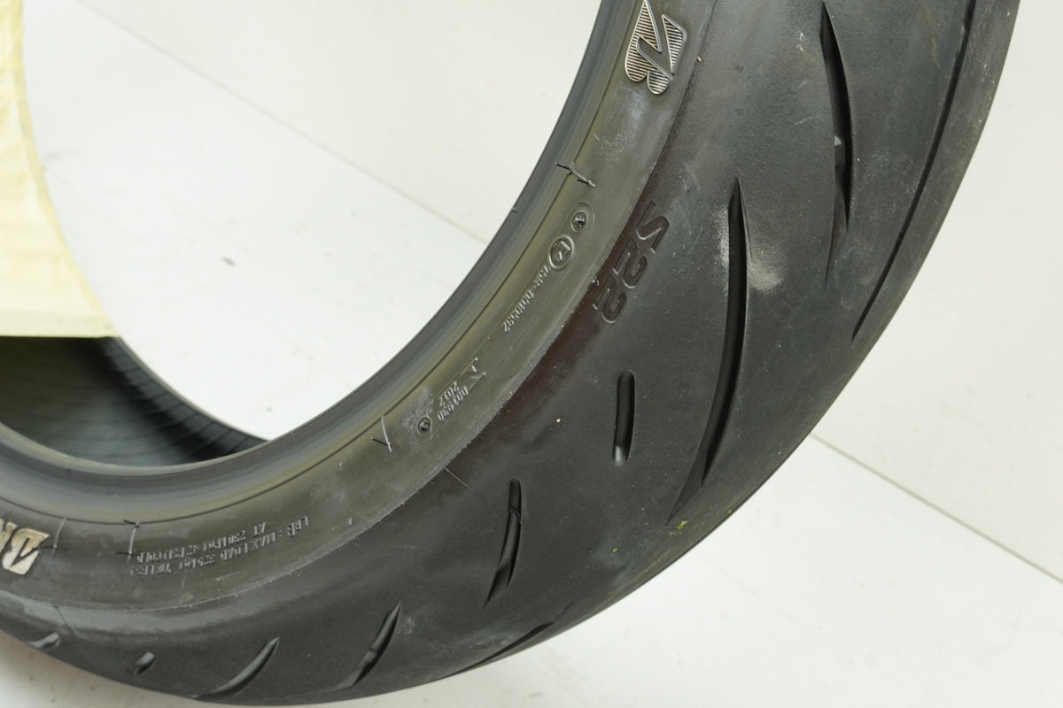 Bridgestone Battlax Hypersport S22R 160/ 60 ZR 17 (69W) Neumático trasero