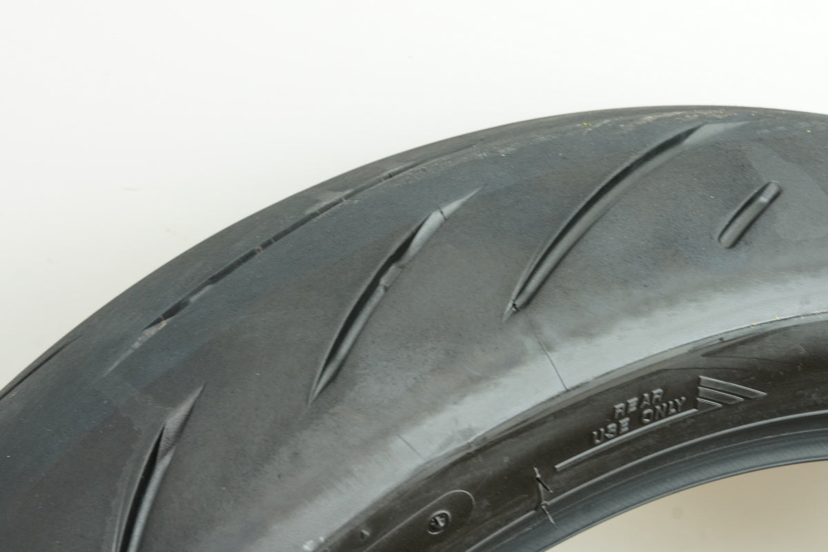 Bridgestone Battlax Hypersport S22R 160/ 60 ZR 17 (69W) Neumático trasero