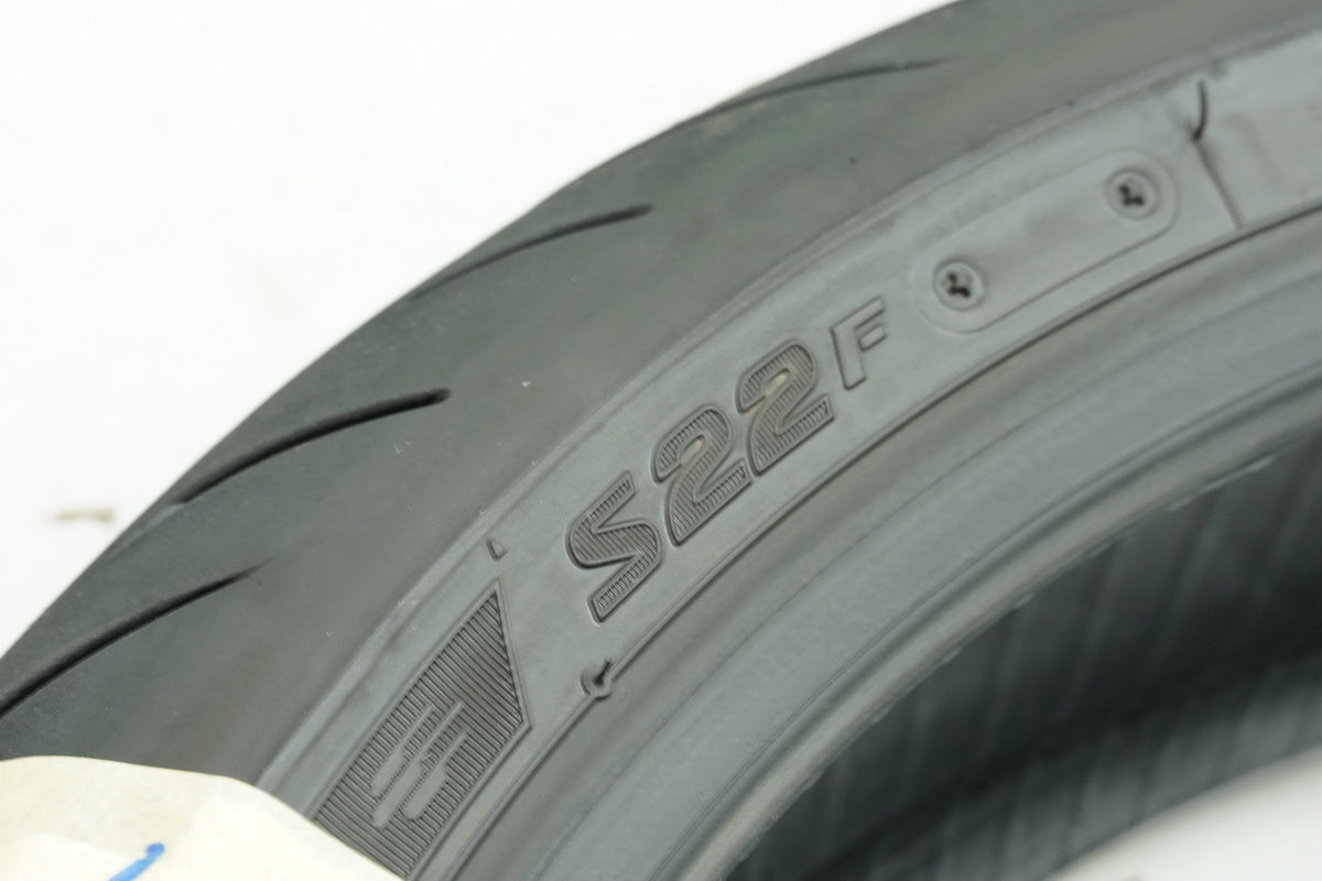 Bridgestone Battlax Hypersport S22 Delantero 120/ 70 ZR 17 (58W) Neumático Rueda Delantera