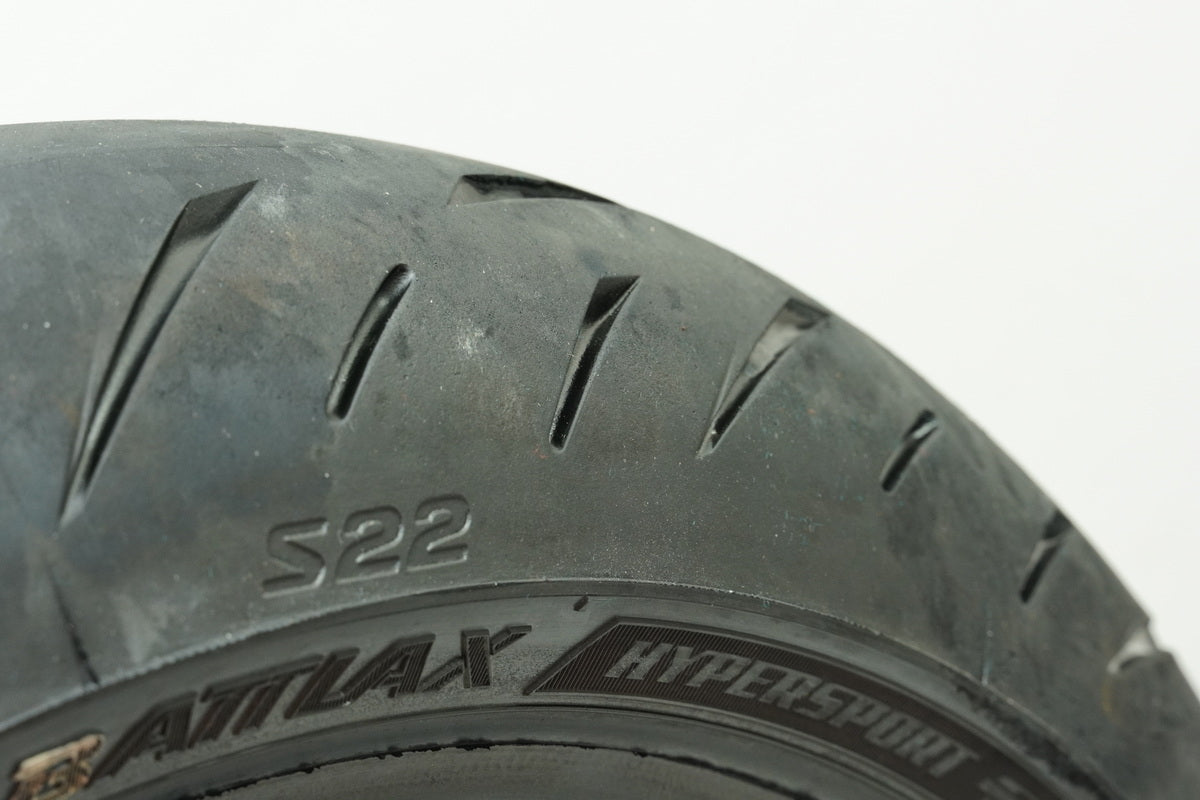 Bridgestone Battlax Hypersport S22 Delantero 120/ 70 ZR 17 (58W) Neumático Rueda Delantera