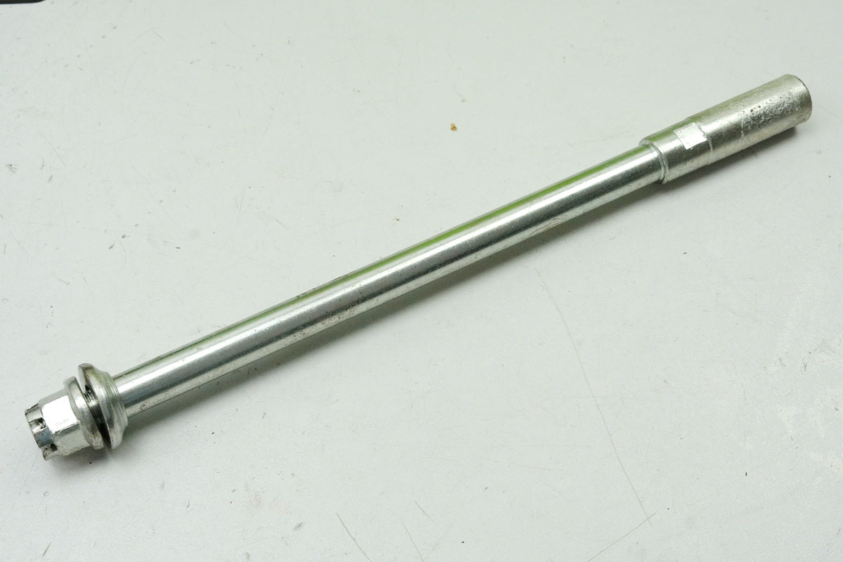 HONDA CX 500 C PC01 Eje pasante trasero Eje Casquillo distanciador Tuerca (para llanta)
