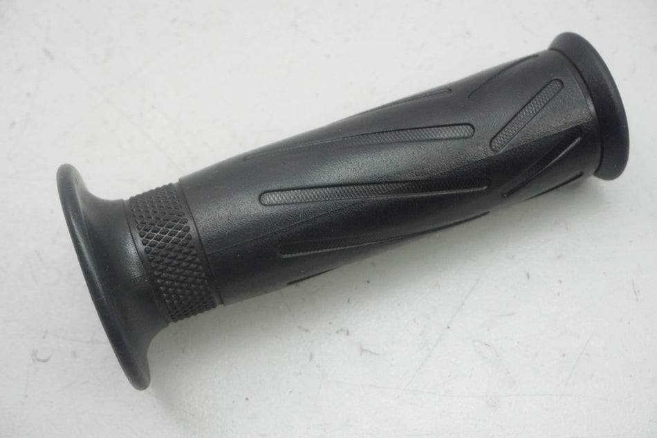 YAMAHA XSR 700 FZ1 FZ6 MT01 ... Left Grip Grip Rubber Handlebar Grip 4YR-26241-02