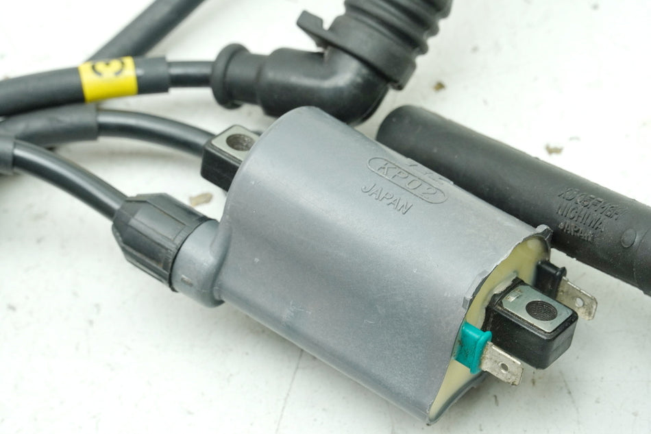KAWASAKI ZX-7R ZX750P N Zündspulen Satz Zündkerzenstecker Satz Zündkabel 96-03