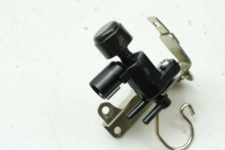 HONDA CBF 1000 FA SC64 Magnetventil Bypass Steuerung an Airbox - 36163-PV0-004