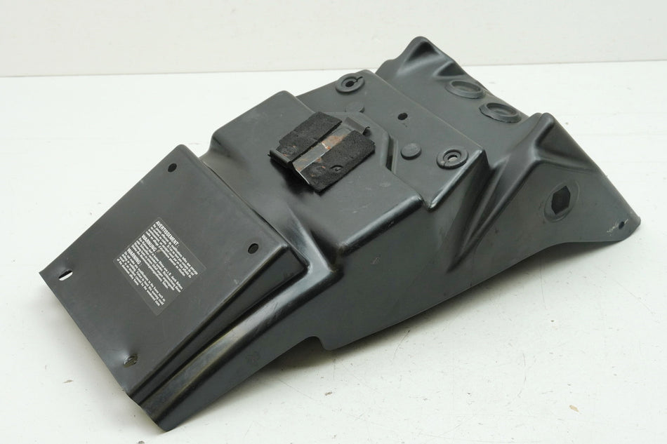 SUZUKI GSX-R 1100 K-N Kotflügel hinten Radlauf Fender Kennzeichenhalter 90-92