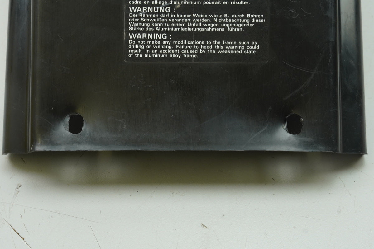 SUZUKI GSX-R 1100 K-N Kotflügel hinten Radlauf Fender Kennzeichenhalter 90-92