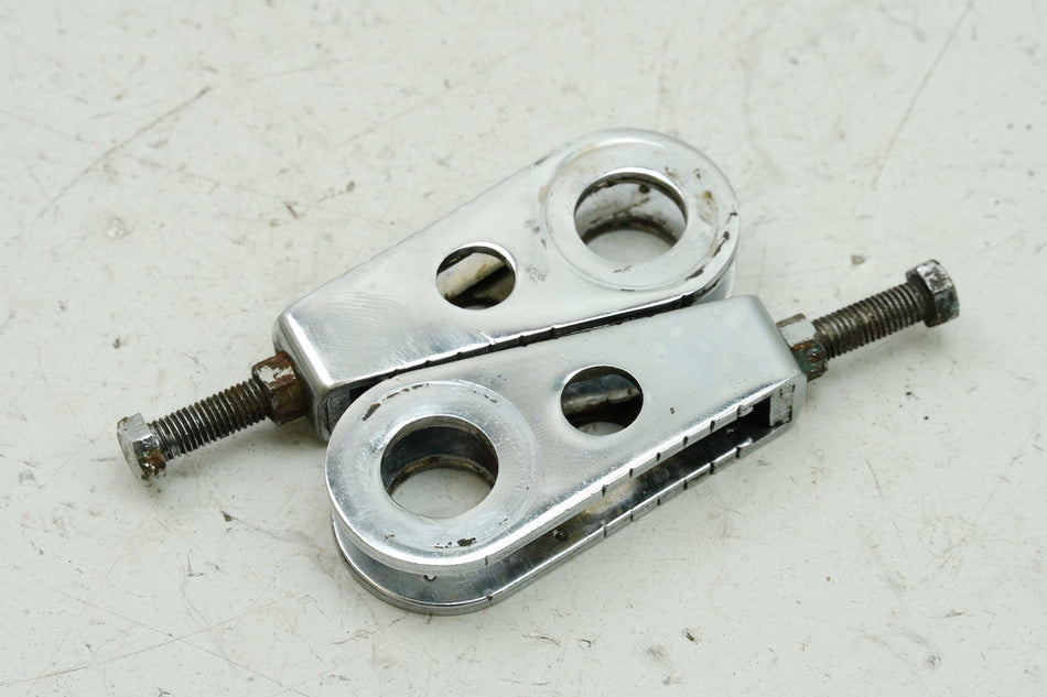HONDA CB 450 N PC14 Kettenspanner für Schwinge - Paar