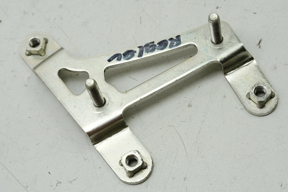 HONDA CBF 1000 FA SC64 Halterung Laderegler Halter Spannungsregler Halteplatte