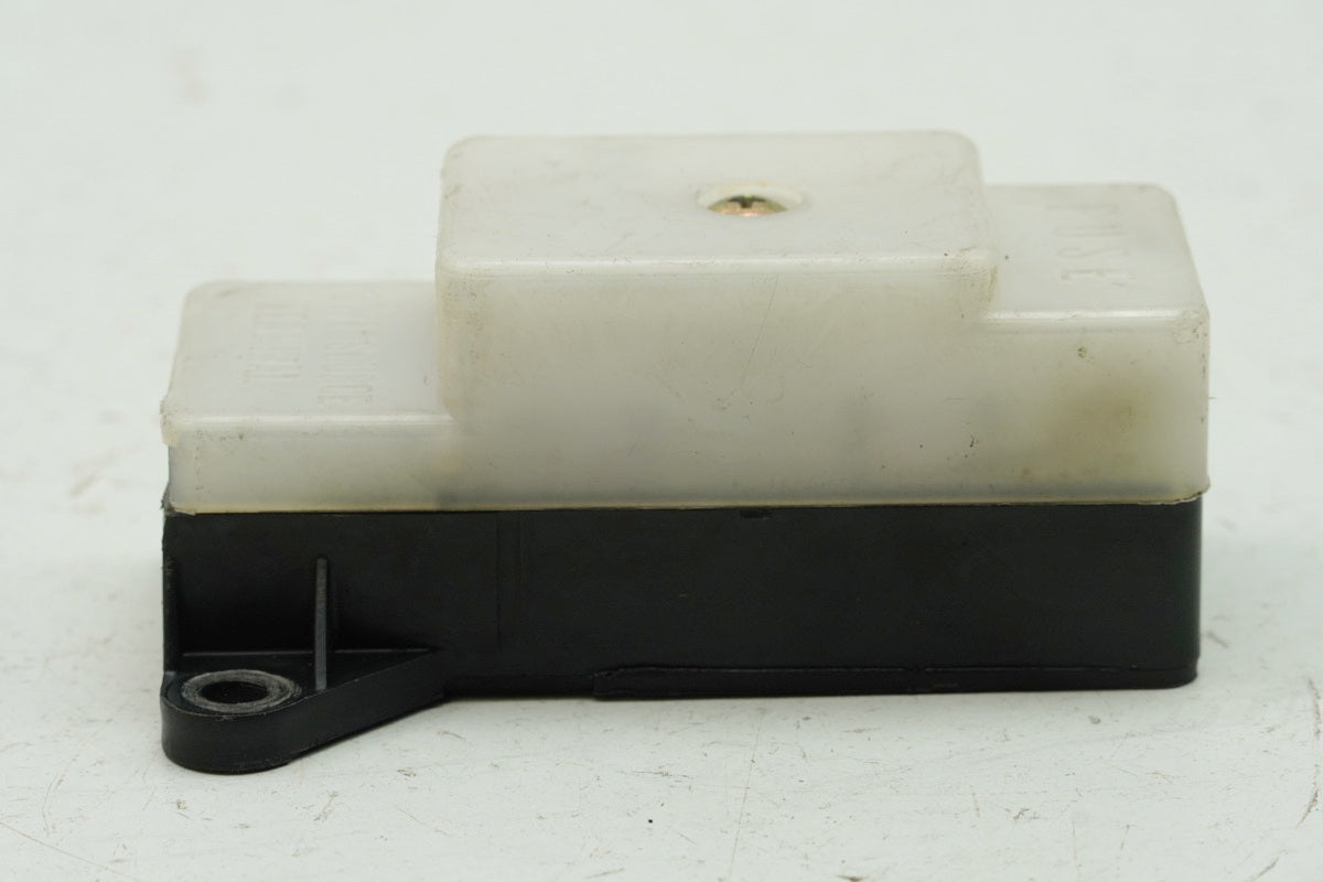 SUZUKI GSX-R 1100 K-N Sicherungskasten Fuse Box 36740-27A00-000 90-92