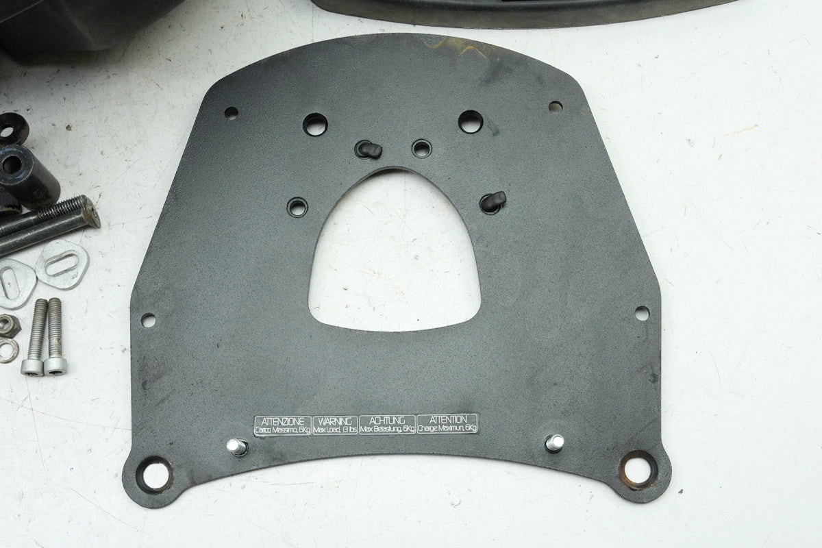 KYMCO DOWNTOWN 300 i ABS RFBV200 Topcase Moto Detail Adapterplatte Halter Träger