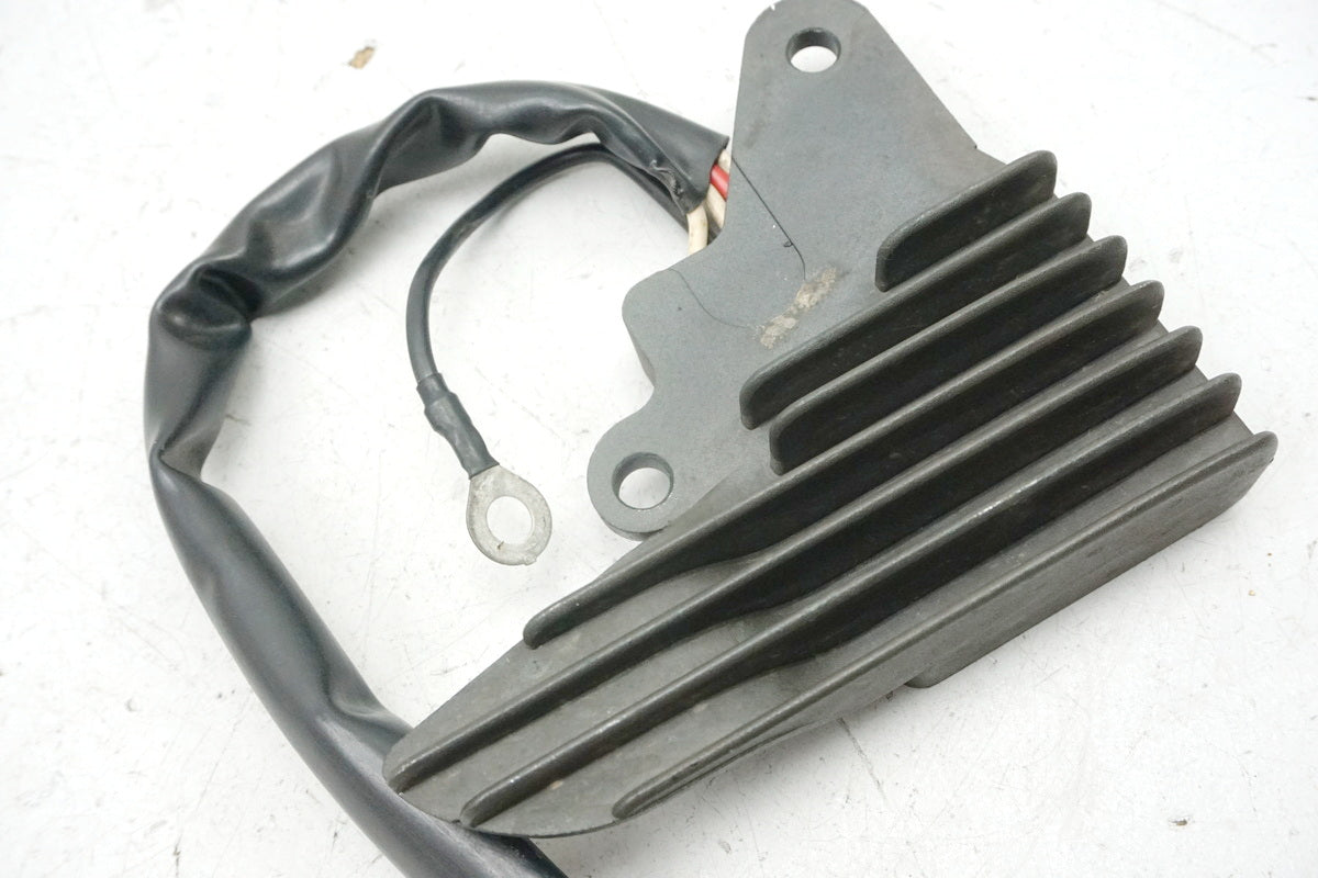 YAMAHA XV 750 4PW VIRAGO Voltage Regulator Rectifier