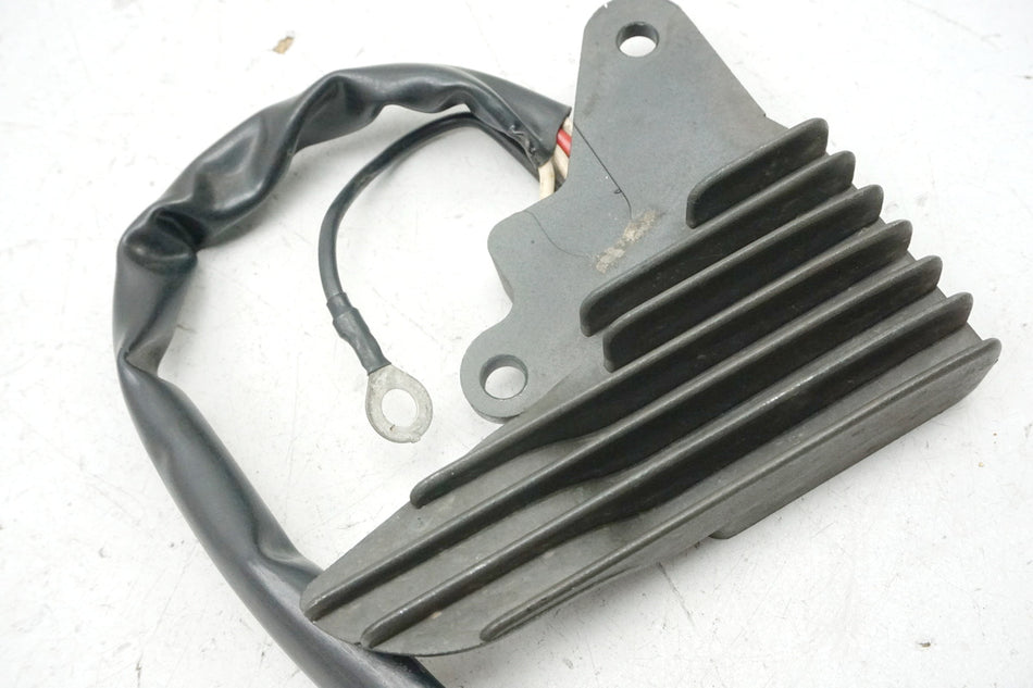 YAMAHA XV 750 4PW VIRAGO Voltage Regulator Rectifier
