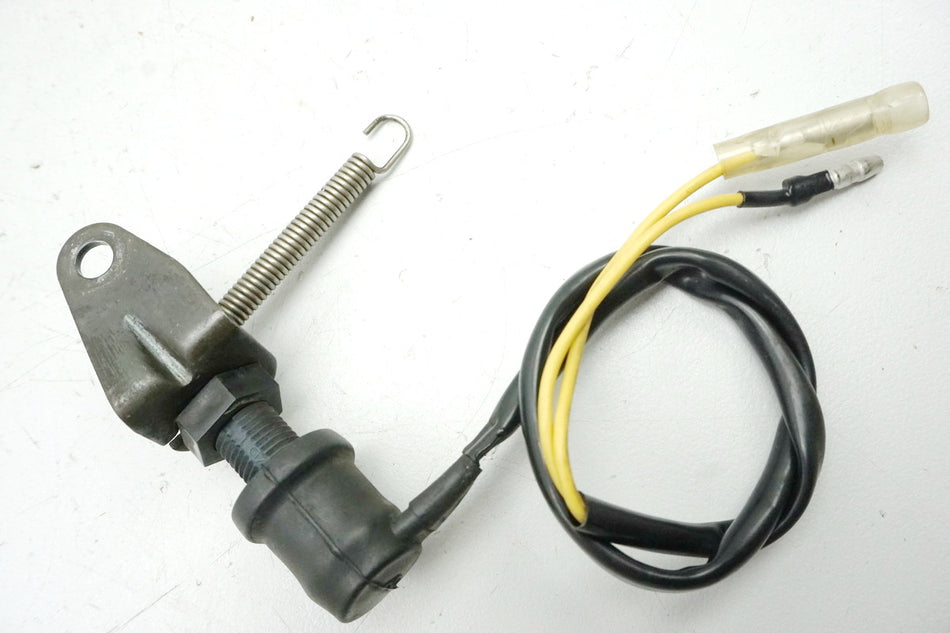YAMAHA XV 750 4PW VIRAGO Interruptor de luz de freno trasero