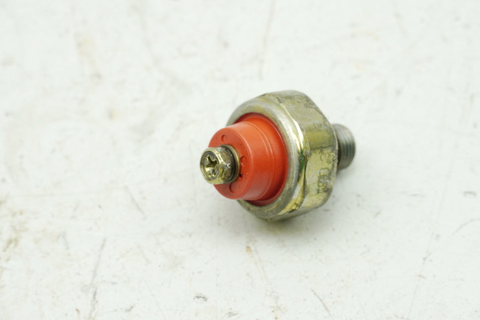 HONDA CB 450 N PC14 Interruptor de presión de aceite (para motor)