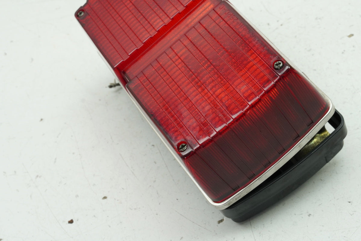 HONDA GL 500 PC02 SILVER WING Luz trasera Lámpara Piloto trasero Soporte Piloto trasero trasero