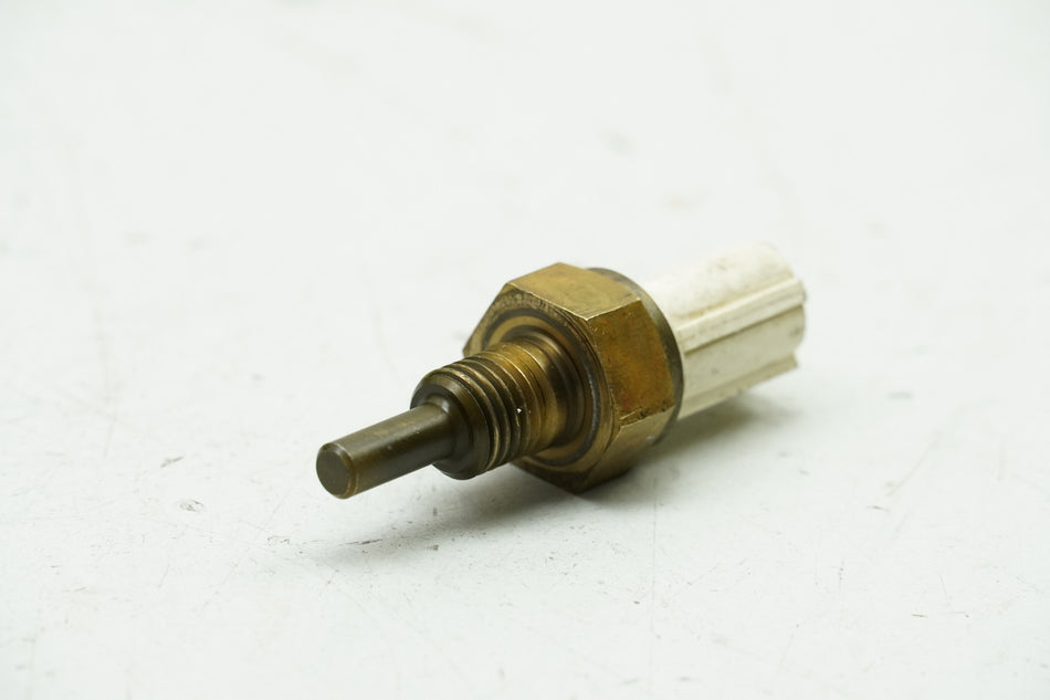 KYMCO XCiting 500 i RFBT70040 Kühlmitteltemperatursensor Sensor Wassertemperatur