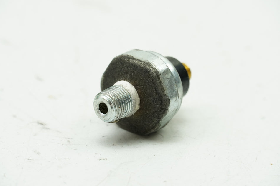 KYMCO XCiting 500 i RFBT70040 Sensor de presión de aceite (para motor)